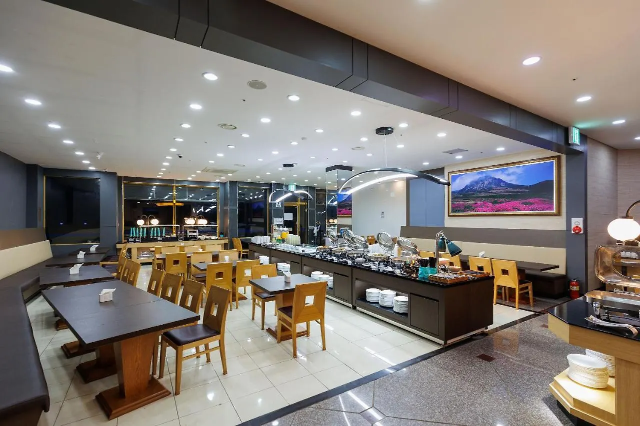Aewol Beach Hotel Jeju